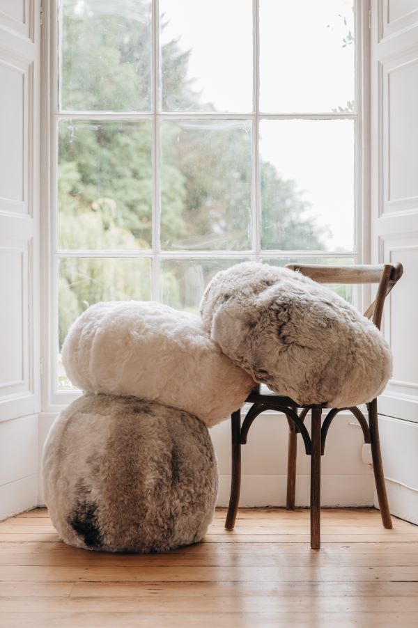 Ottoman and Floor Cushions in white and melange sheepskins