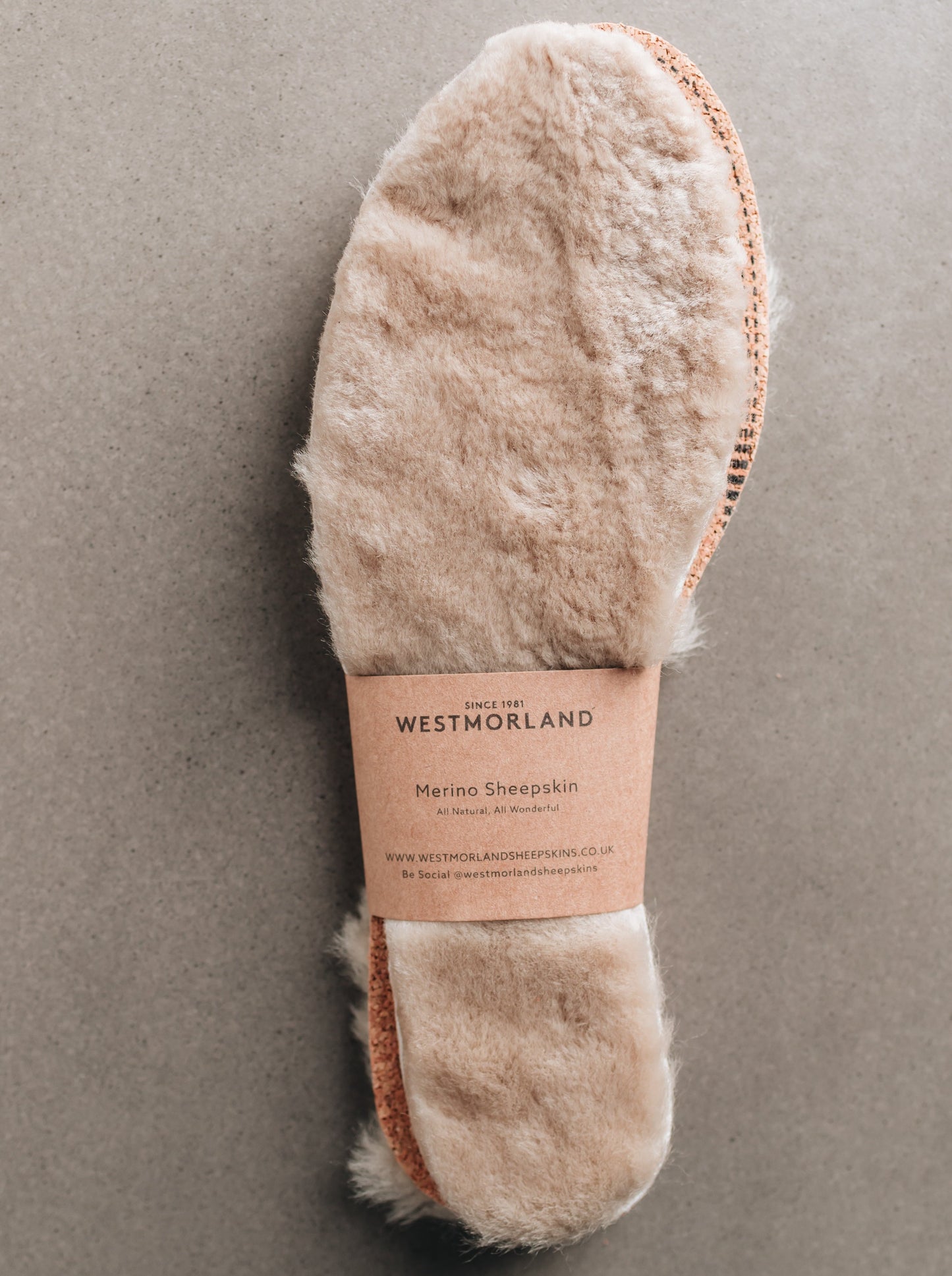 Spanish merino sheepskin insoles with cuttable Size Guide