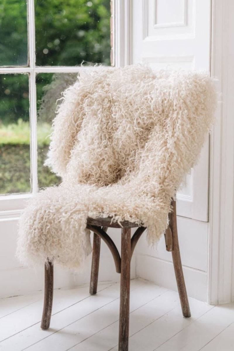 British Sheepskin Rug Leicester long wool curly