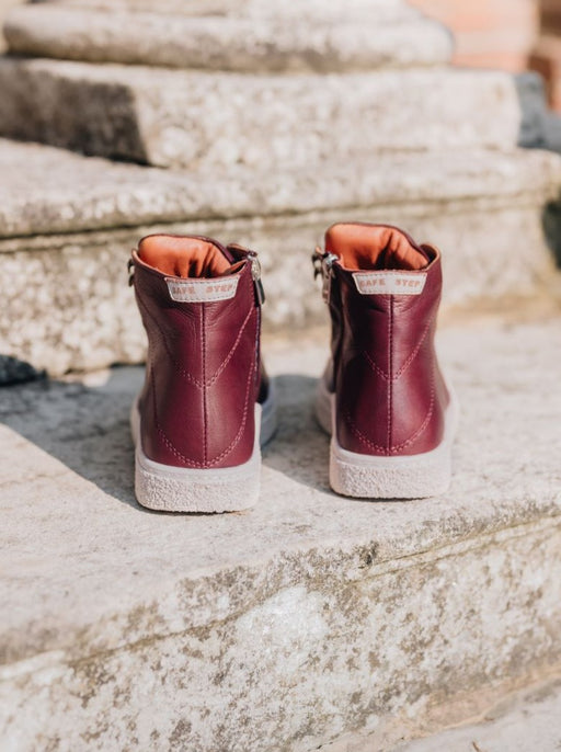 Modern comfort Leather Boots with D ring laces - Burgundy