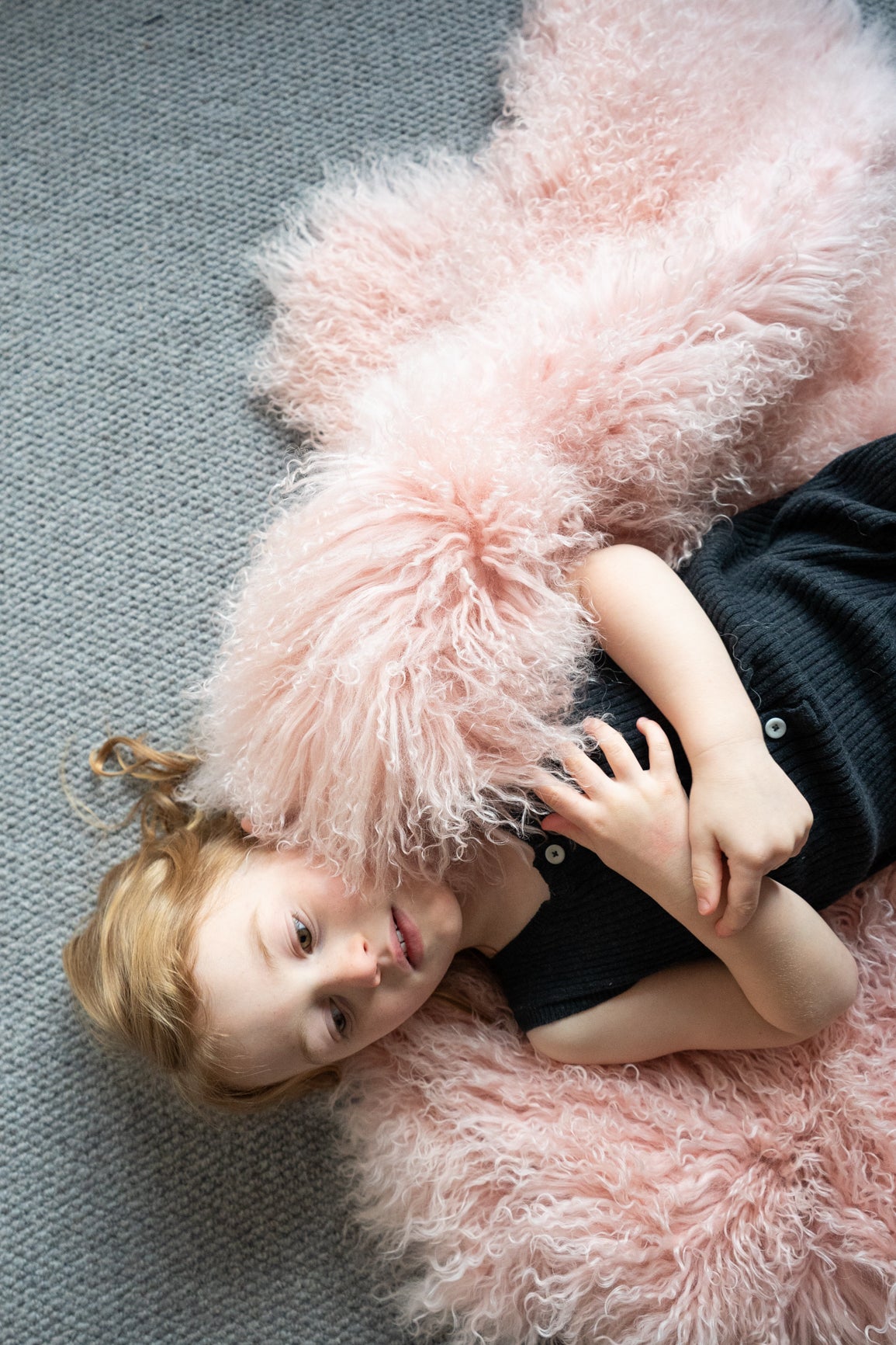 oyster mongolian sheepskin rug by westmorland sheepskins
