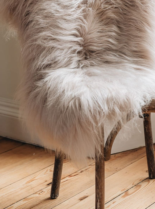 Nude Long Haired Icelandic Sheepskin Rug - Detail