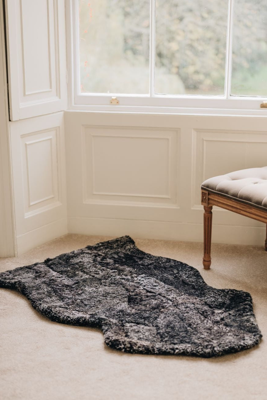 Black Sheepskin rug Large