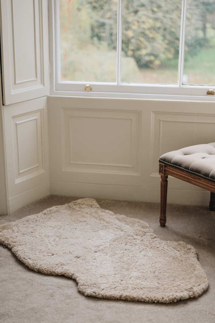 Waste Less sheepskin rug in oatmeal