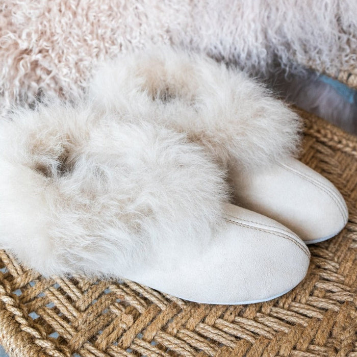 womens sheepskin slipper with toscana sheepskin cuff and soft sole, annelie honey