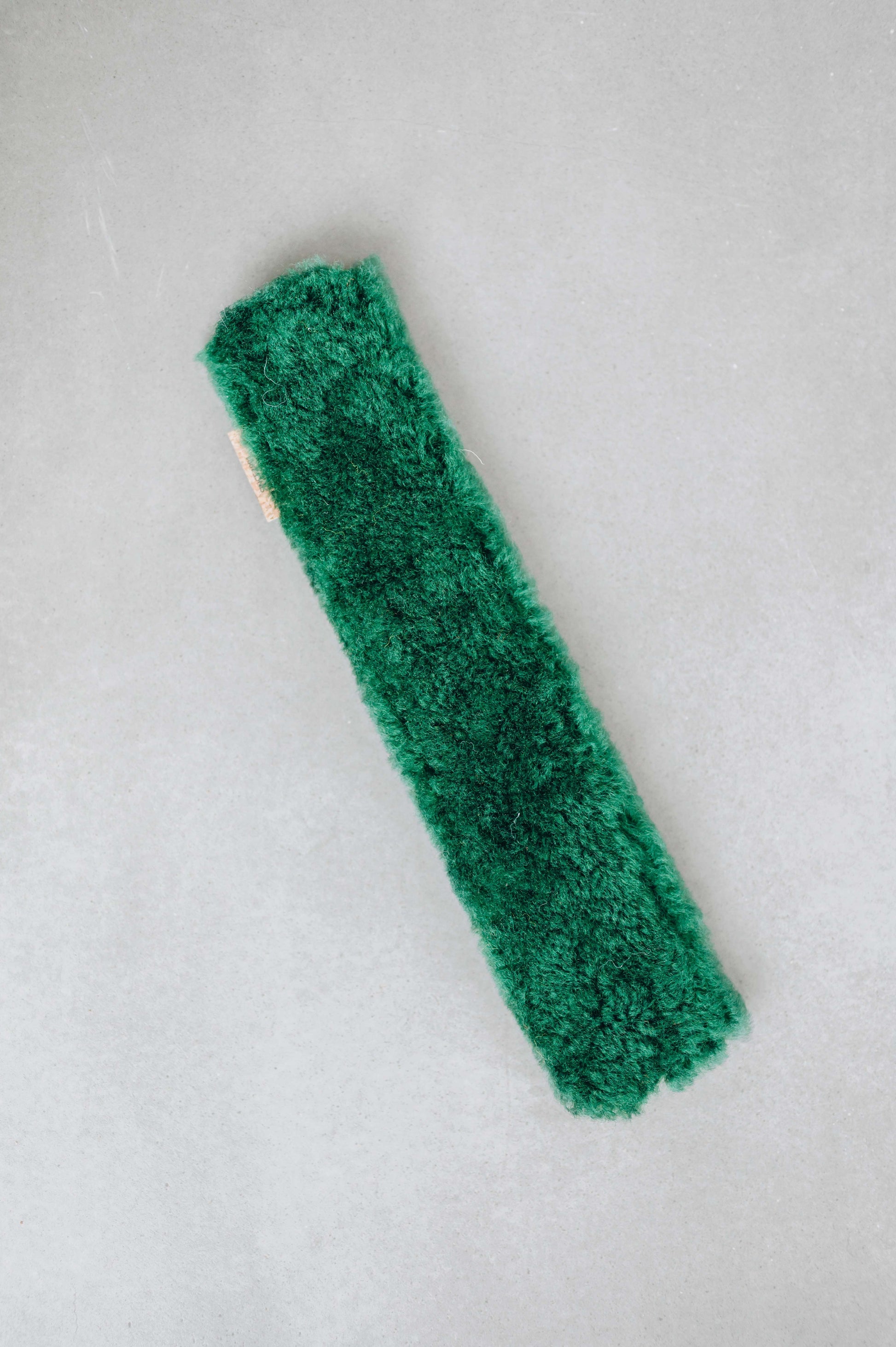 Sheepskin Seat belt cover Green