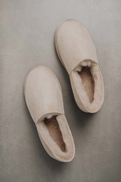 Birds eye view of Tilly Vanilla sheepskin slipper showing plush natural sheepskin wool inside