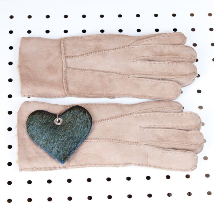 Women's Oatmeal Sheepskin Gloves with turn up cuffs.