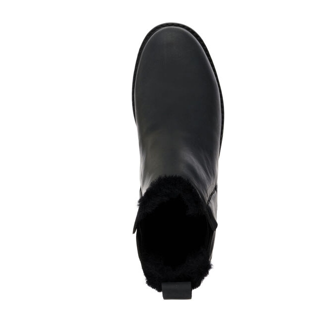 Pioneer Women's Black leather Chelsea Boots from Emu Australia. Sheepskin Lined black boots.